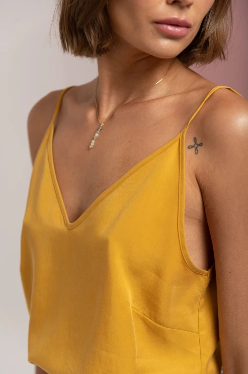 Top, GOLD HONEY