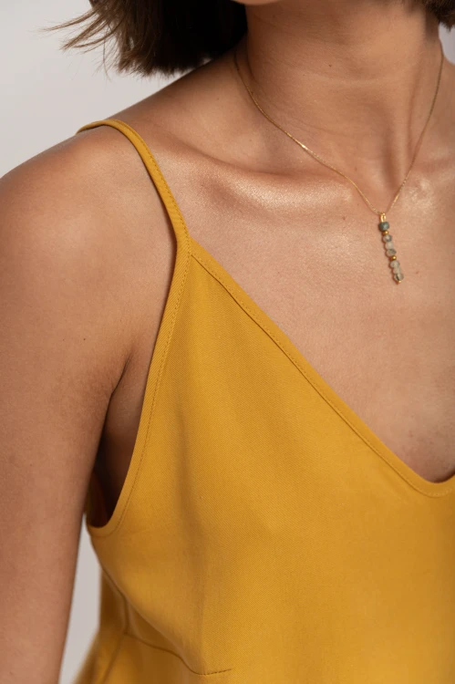 Top, GOLD HONEY